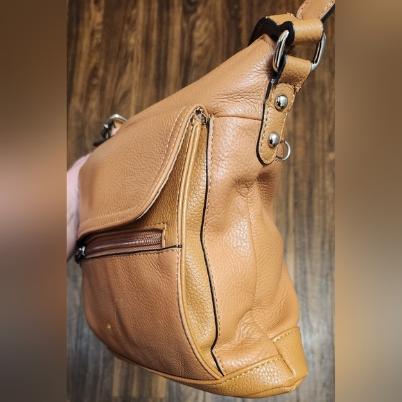 Giani Bernini Tan Leather  Crossbody Purse EUC - Picture 2 of 16